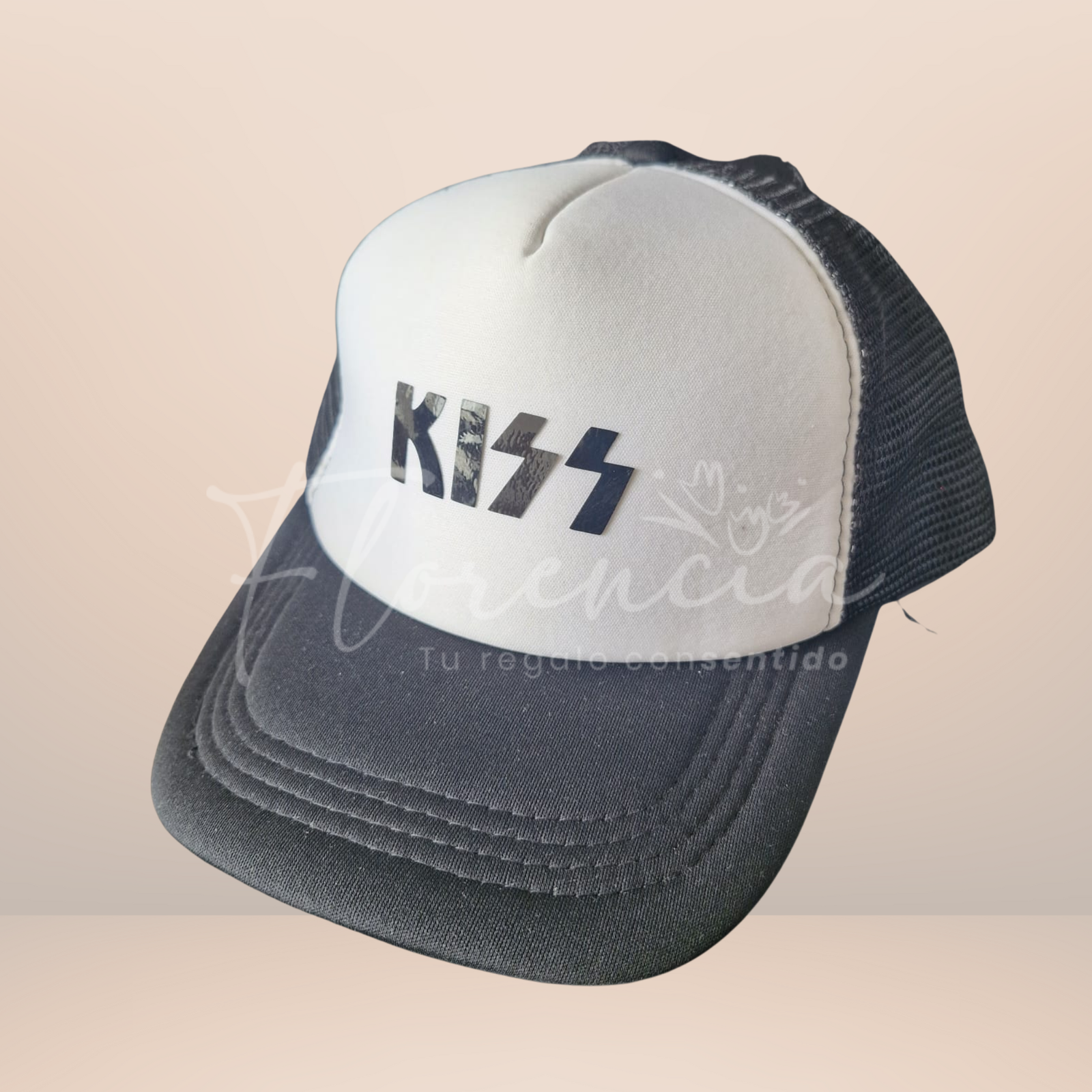 gorro kiss
